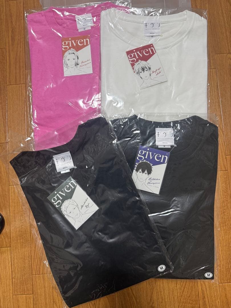 ノイタミナアパレル　givenTシャツ　4点セット