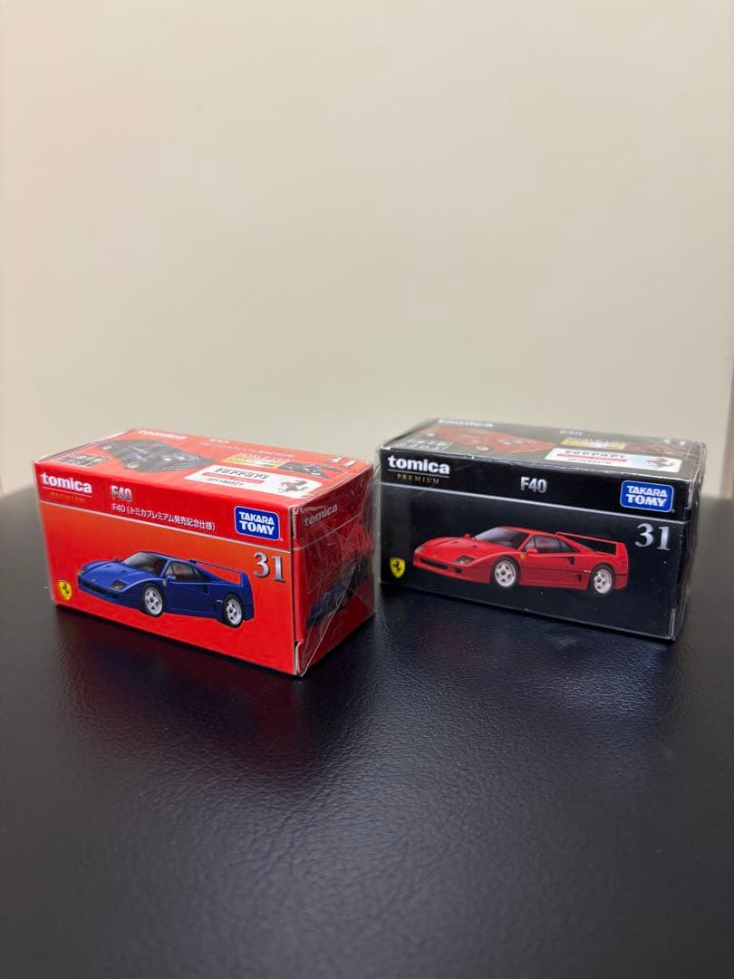 【新品未使用】トミカ　歴代フェラーリ　34台+フェラーリセット8台