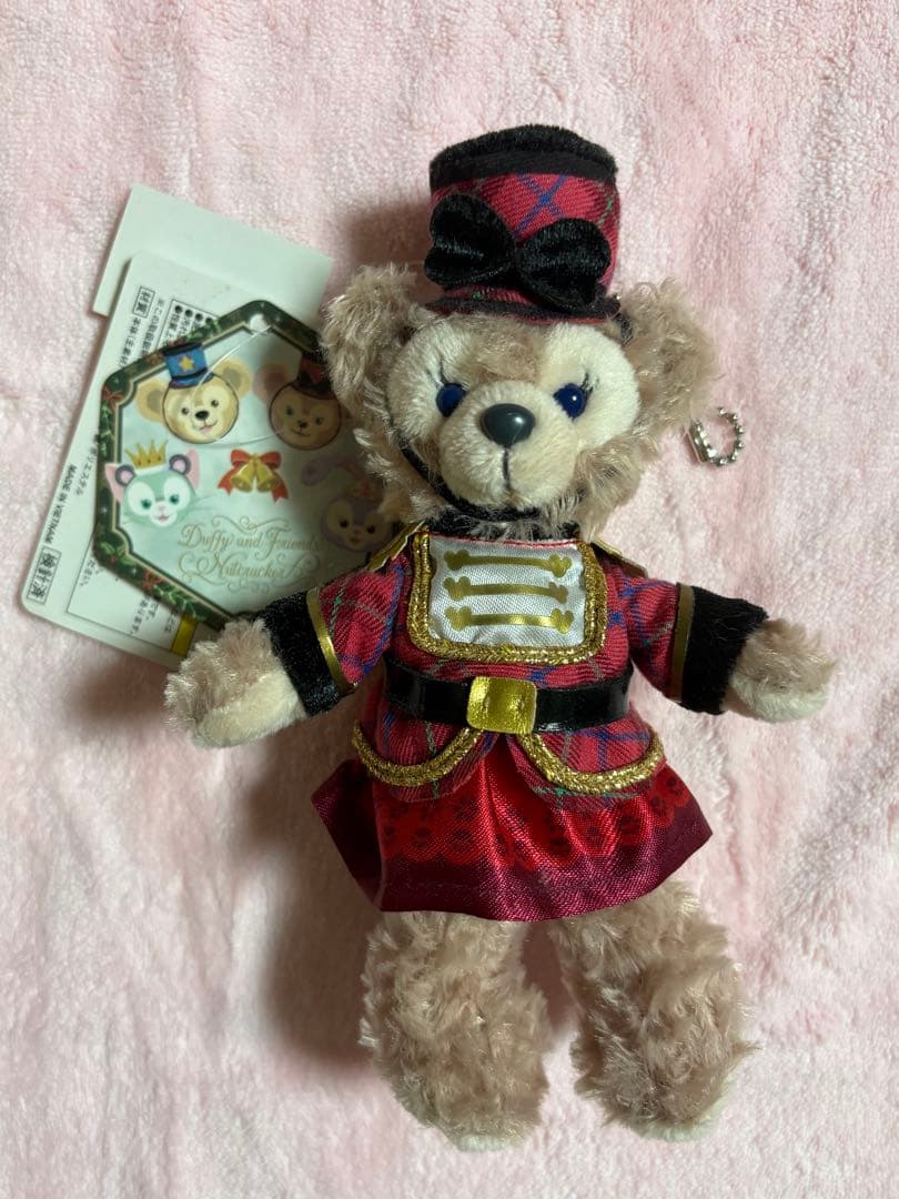 TDSダッフィー&フレンズ　くるみ割り人形ぬいぐるみバッジ