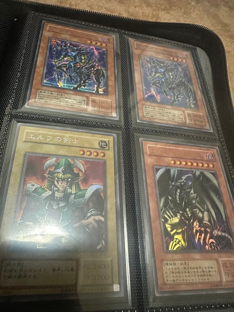 遊戯王　初期などコレクション引退品になります！