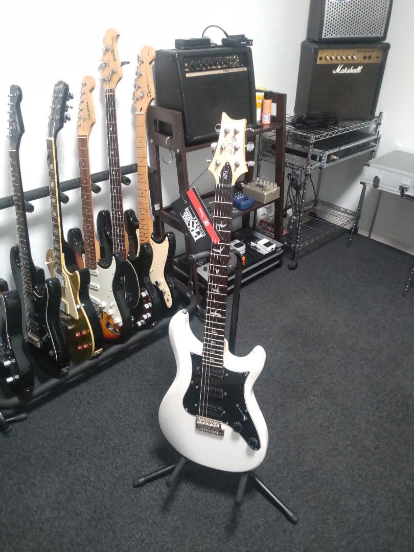 PRS SE NF3 ポールリードスミス(Paul Reed Smith)