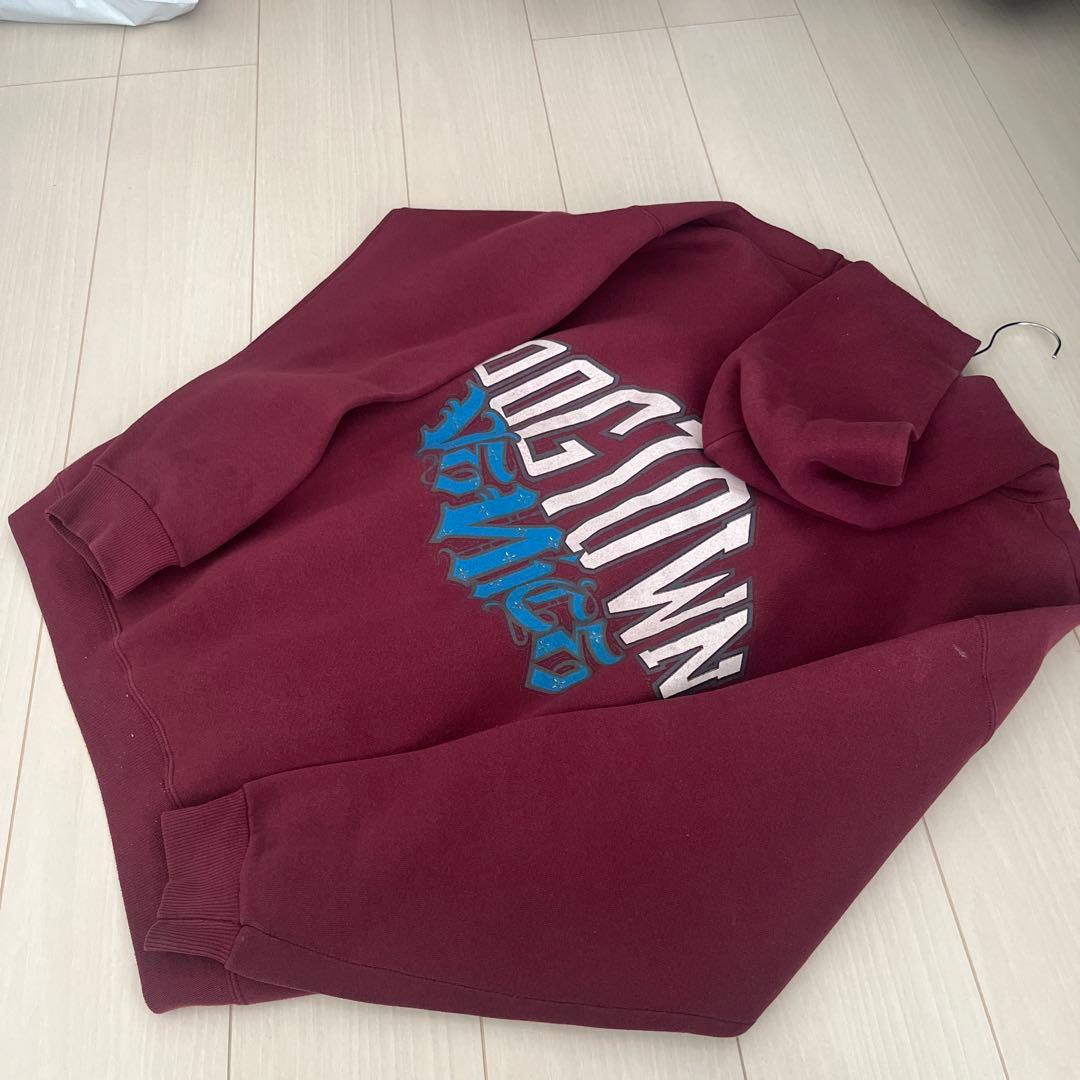 DOGTOWN　プルオーバーパーカー