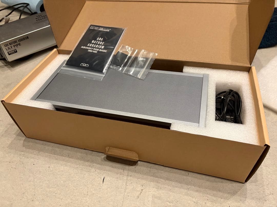 ADA CO2システム、30cmLEDライトなど6点【引退セット】