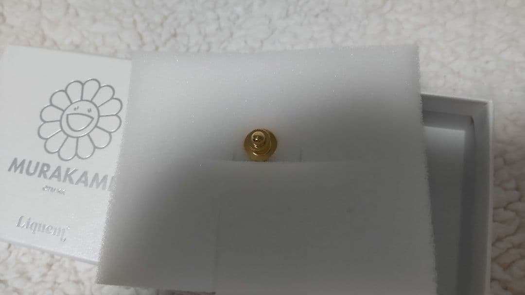 完売品★　村上隆　×　Liquem　フラワー　ピンズ　マルチカラー　カイカイキキ