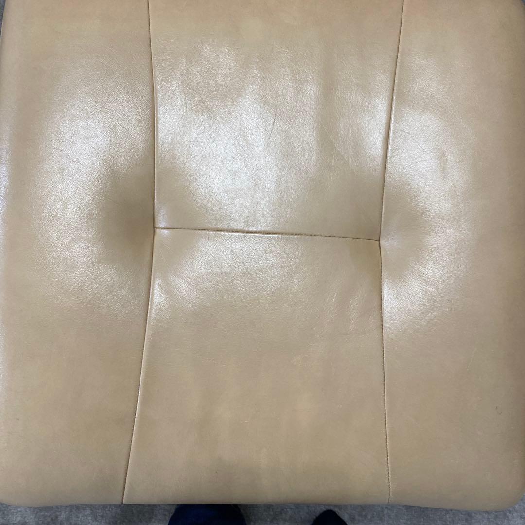 美品　カリモク　オットマン　CHITANOシリーズ　本革