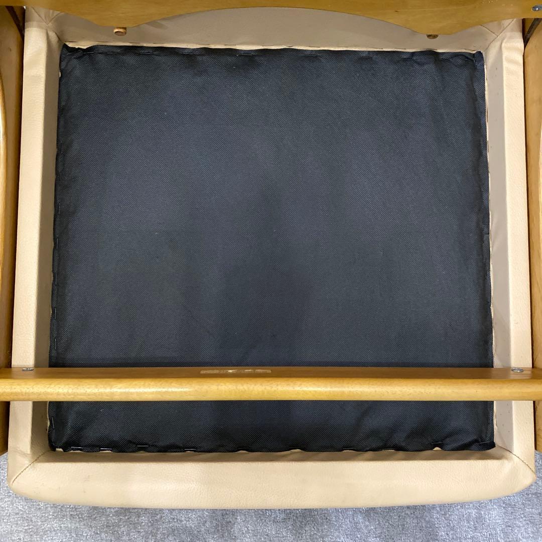 美品　カリモク　オットマン　CHITANOシリーズ　本革