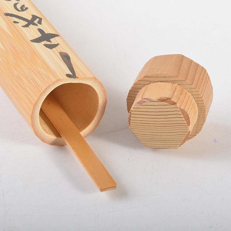 茶道具　林竹作　茶杓　銘「千代の友」　前大徳　前田昌道書付　共筒共箱　V5304