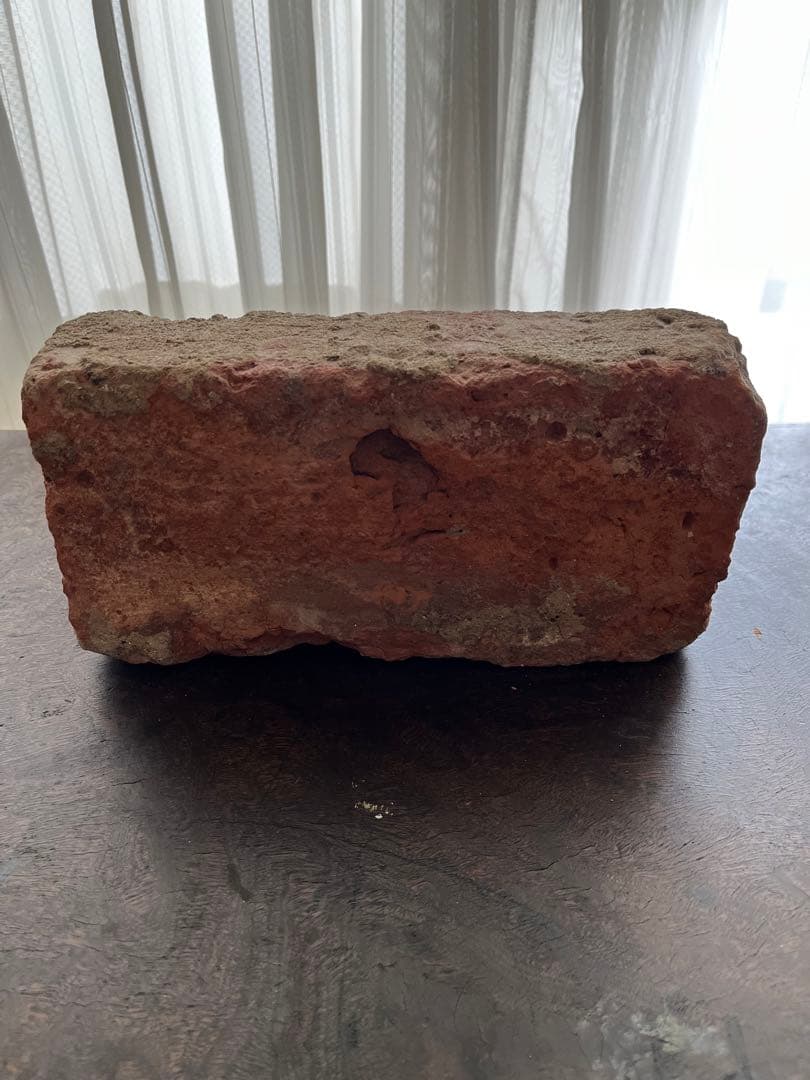 ビートルズ　キャバーンクラブのレンガ