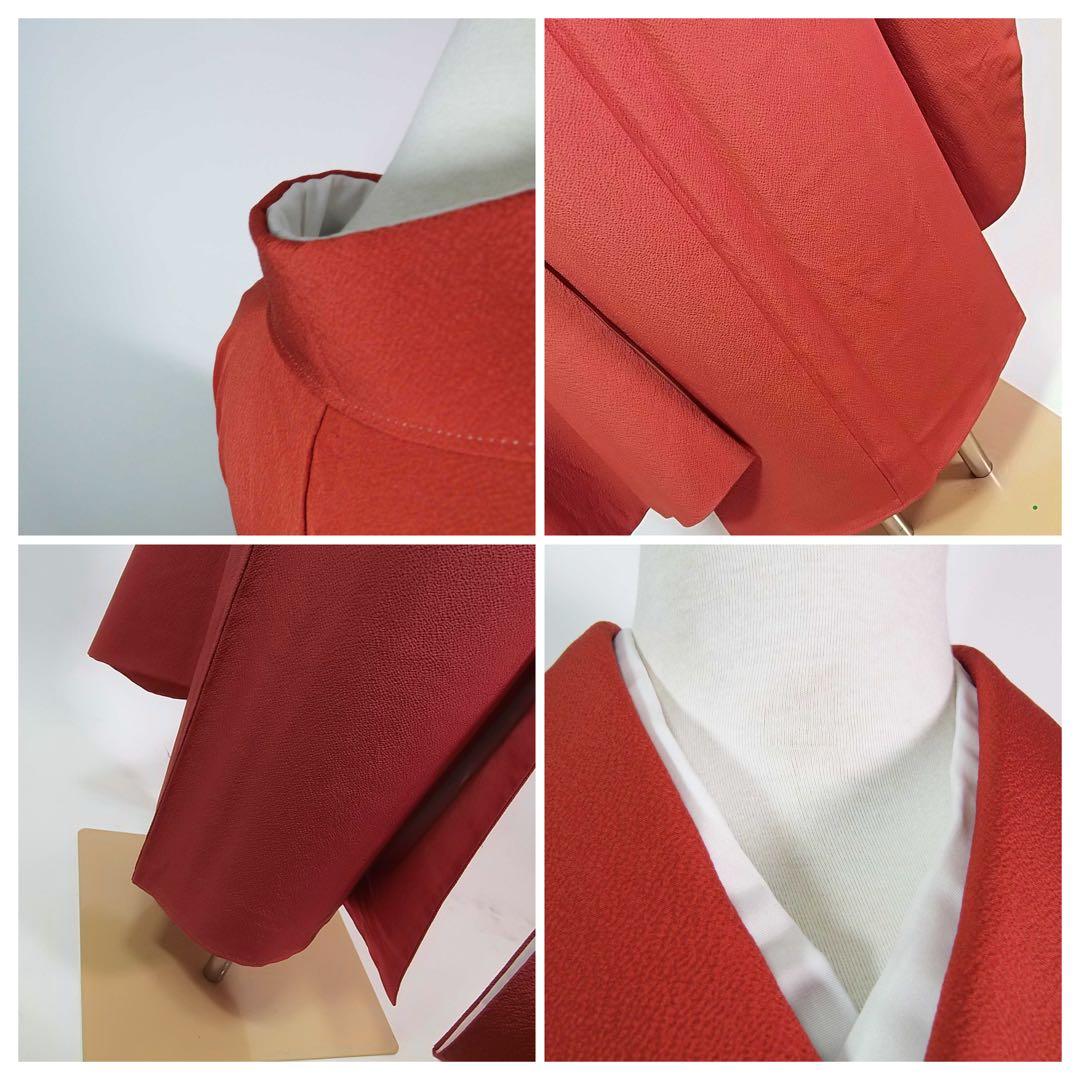 美品　振袖　色無地　シンプルな縮緬　着物　正絹　やや淡い赤色