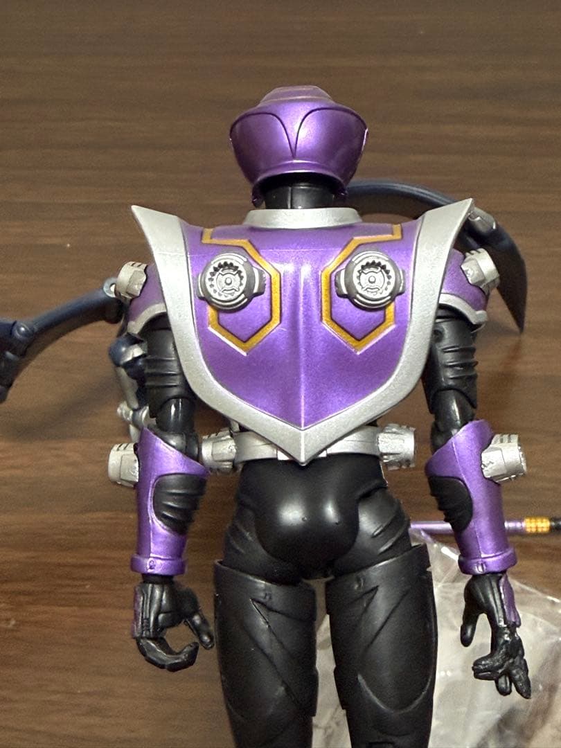 S.H.Figuarts 仮面ライダー王蛇&ナイト 2種セット