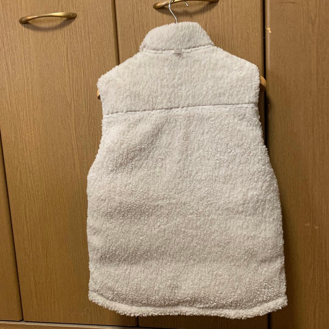 patagonia リバーシブル ビビー　ダウンベストフリースボア