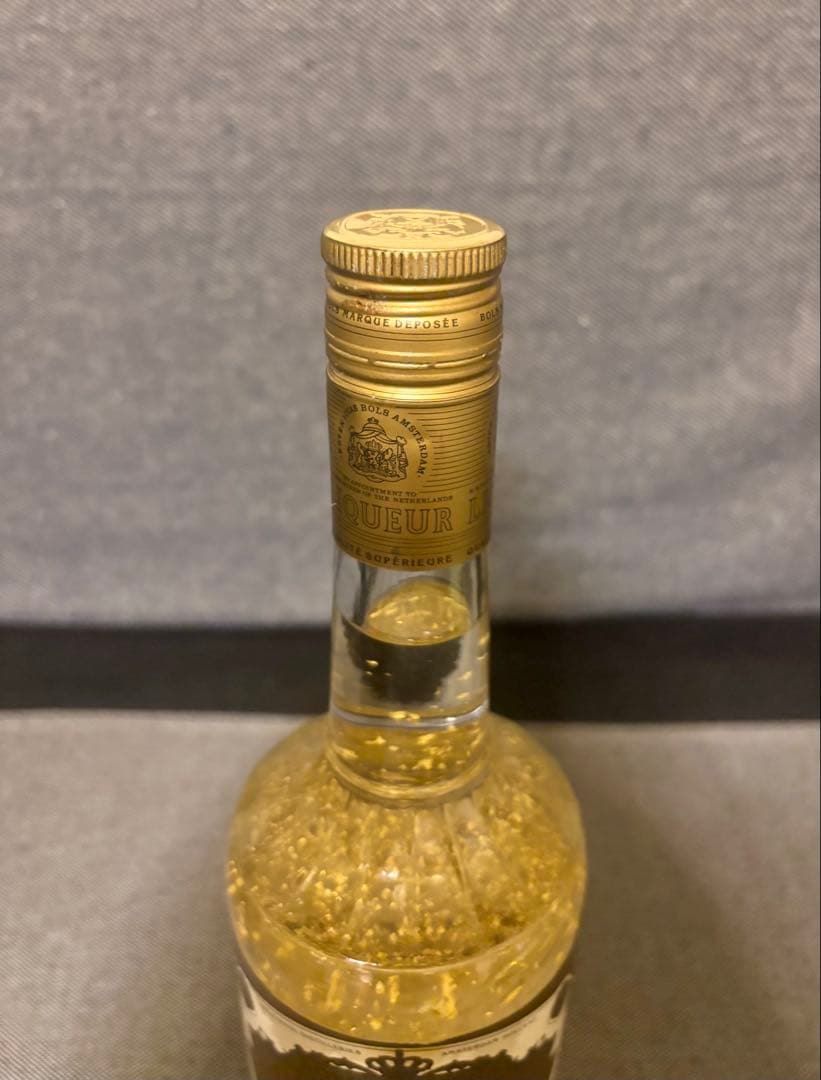 BOLS　ゴールドリキュール　金箔入り　オールドボトル　古酒　未開封