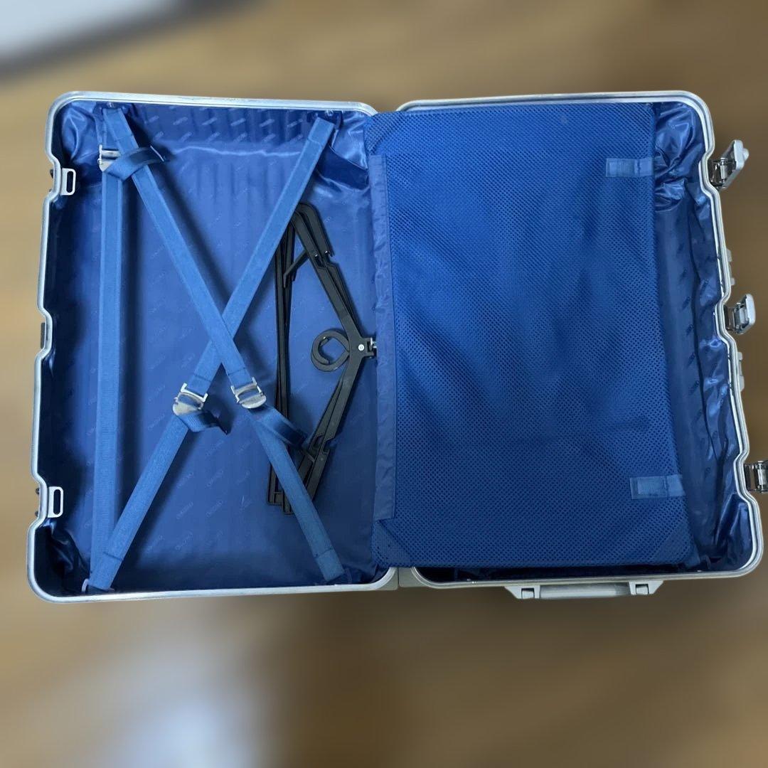 RIMOWA シルバー 中型キャリーケース