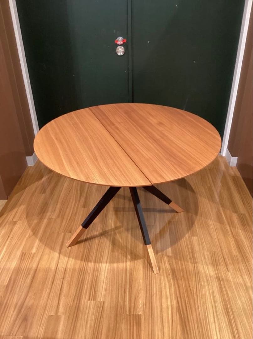 ダイニングテーブル Bo Concept BILLUND PRINCETON