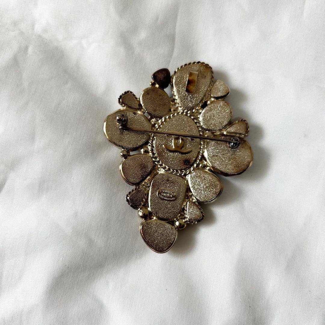 良品✨ CHANEL シャネル ヴィンテージ グリポア ブローチ カラーストーン