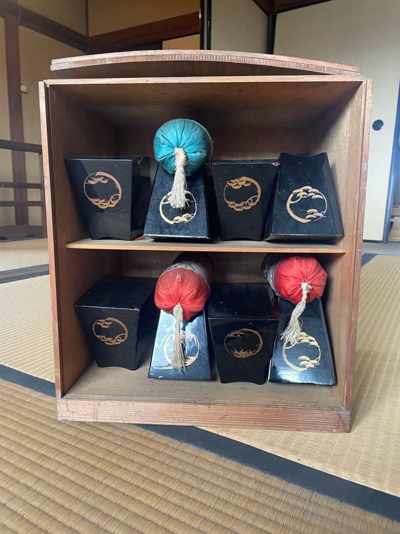 漆　枕台8点　枕箱　セット　骨董品　華やかな蒔絵