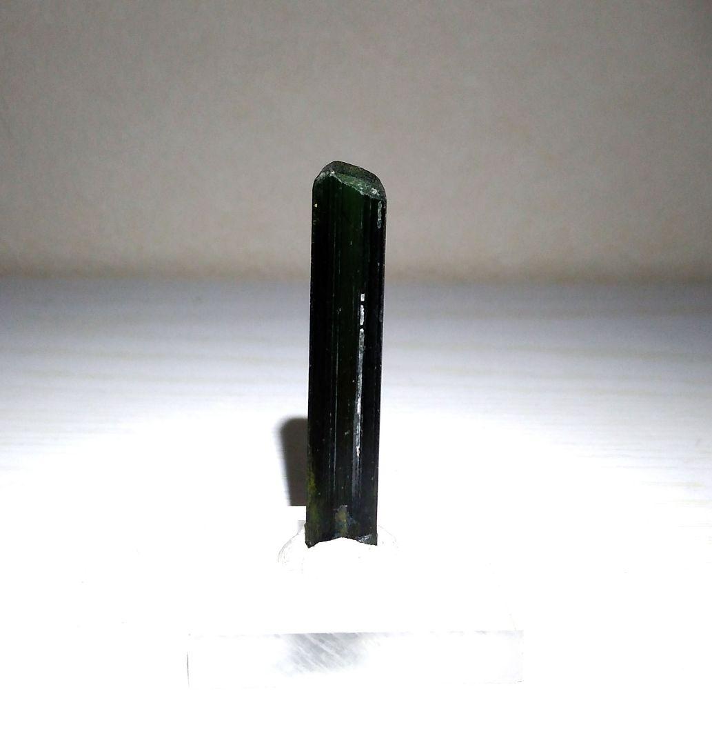 グリーン トルマリン　宝石質鉱物標本