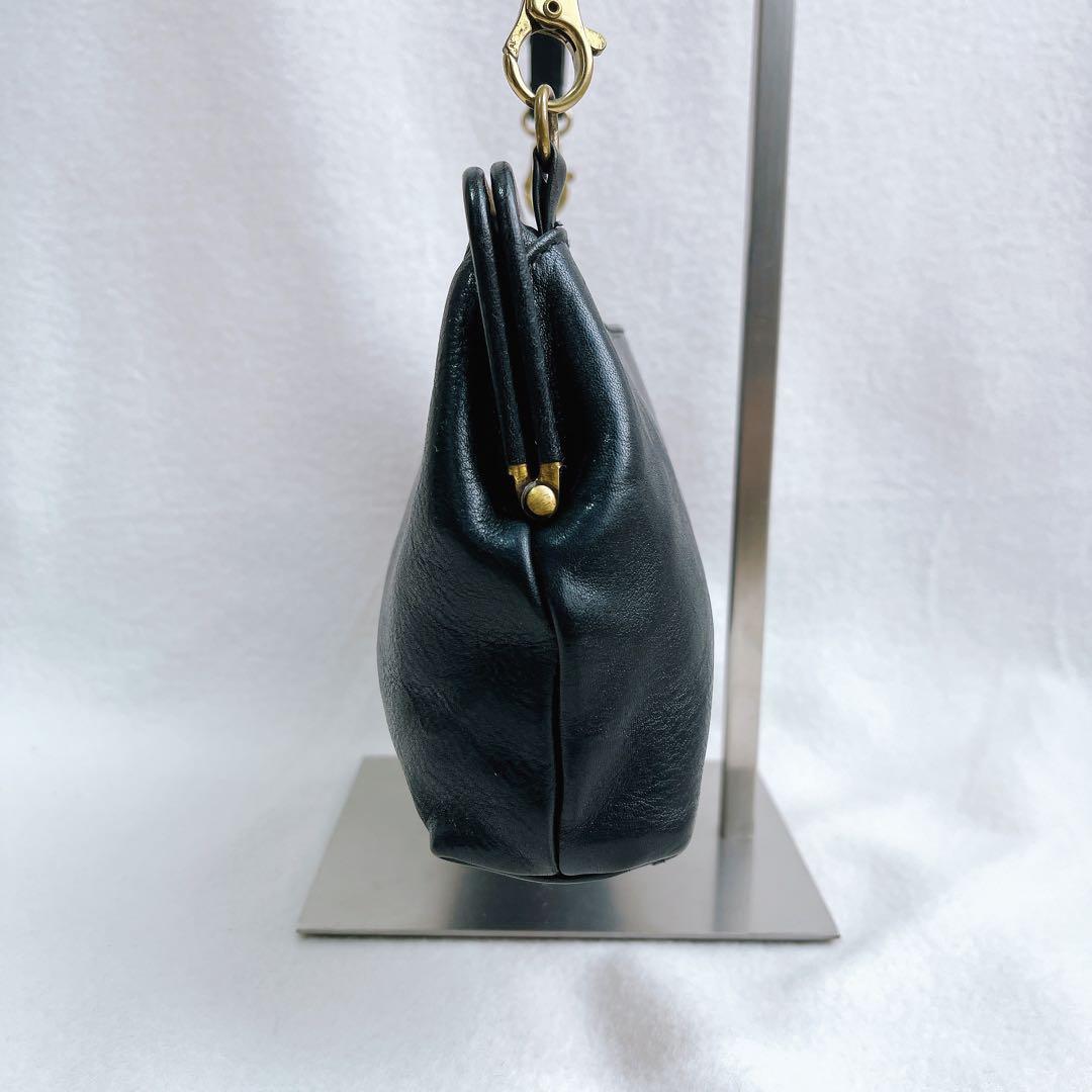 林檎　イルビゾンテ 黒 レザー クラッチバッグ がま口 ショルダー