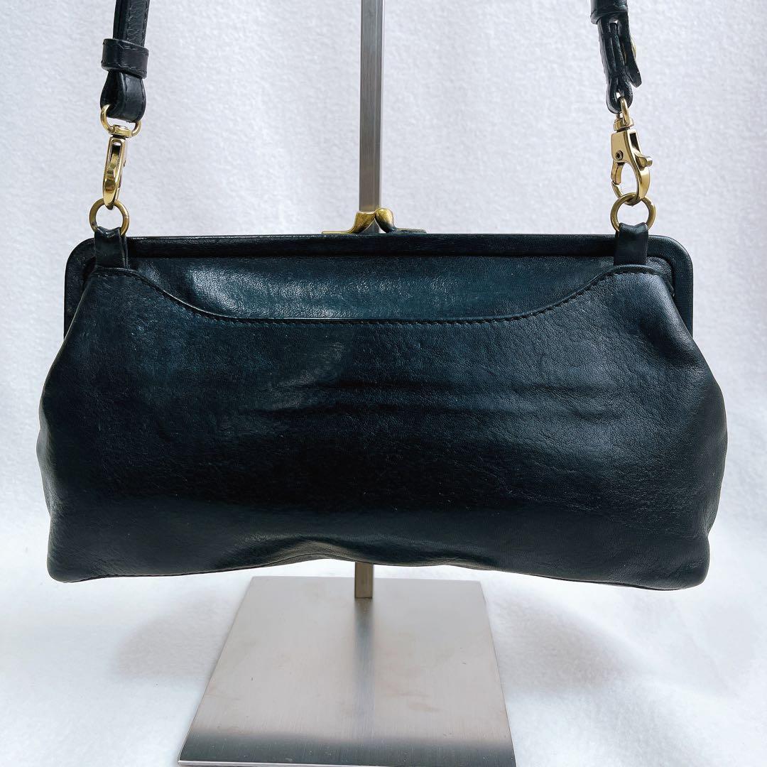 林檎　イルビゾンテ 黒 レザー クラッチバッグ がま口 ショルダー