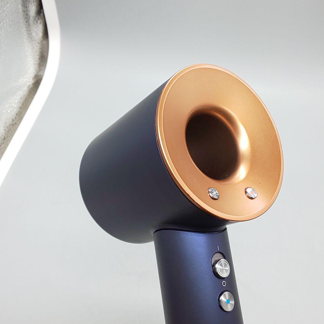 ダイソン dysonドライヤー HD08《国内正規品・風量新品同様》731