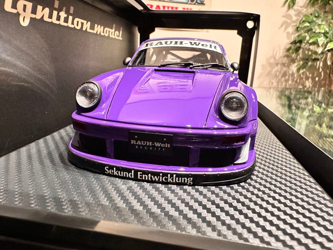 RWB930 イグニション1/18 パープル