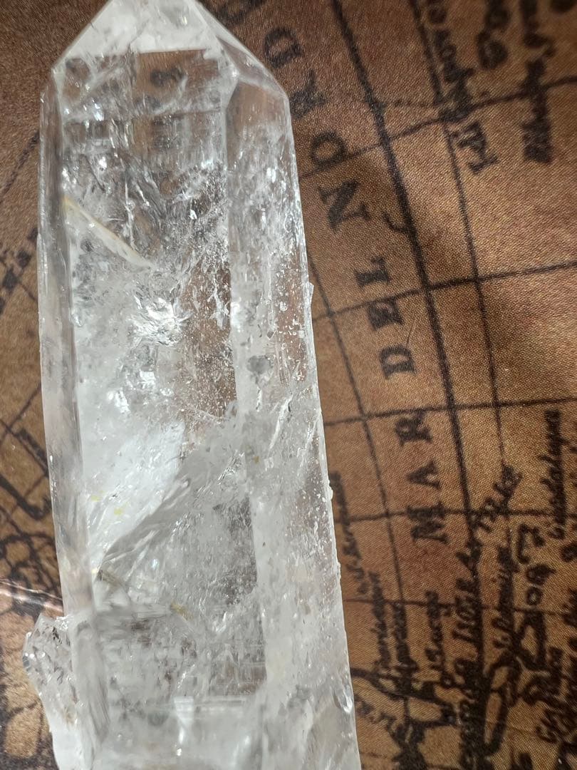 龍脈の精髄 ⭐︎水晶「共鳴する光の柱」