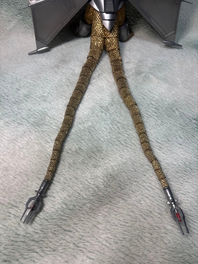 【美品】 S.H.モンスターアーツ メカキングギドラ 新宿決戦