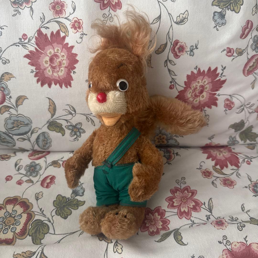 シュコービゴベロ、リス