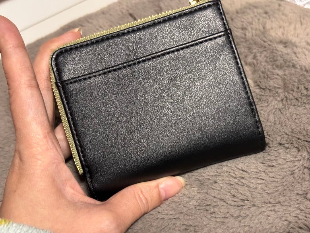 JOJO's BIZARRE ADVENTURE 二つ折り財布