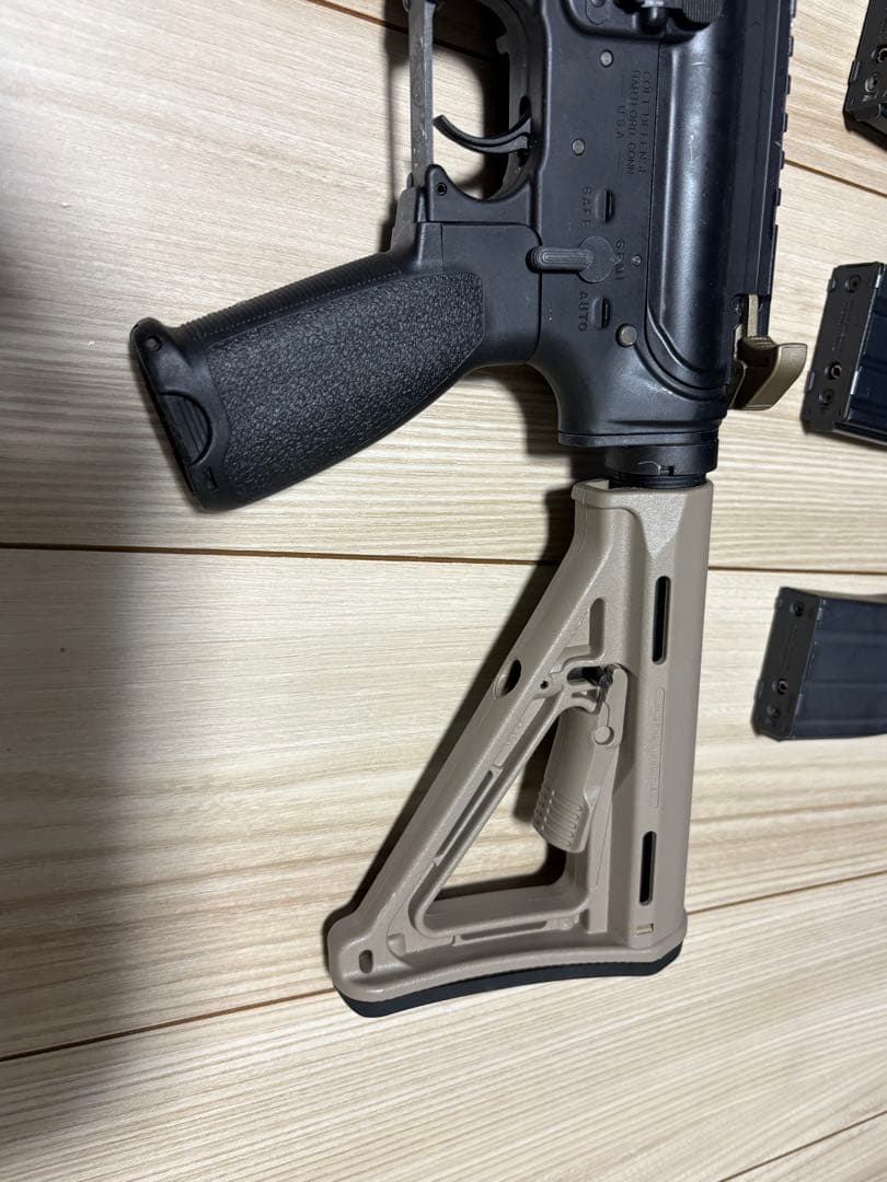 東京マルイ　URGI　ガスブロ　 サプレッサー、PEQ付き