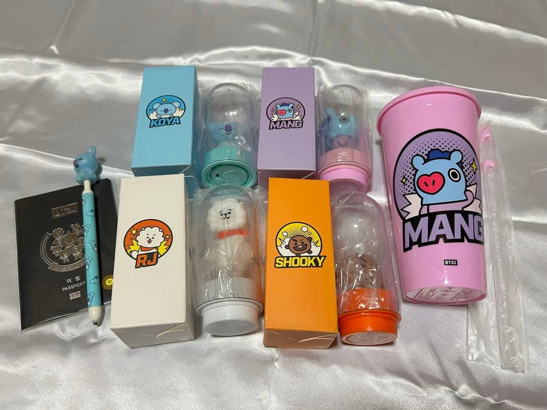 BT21 TATA BTS V ぬいぐるみ マスコット ペン卒まとめ売り