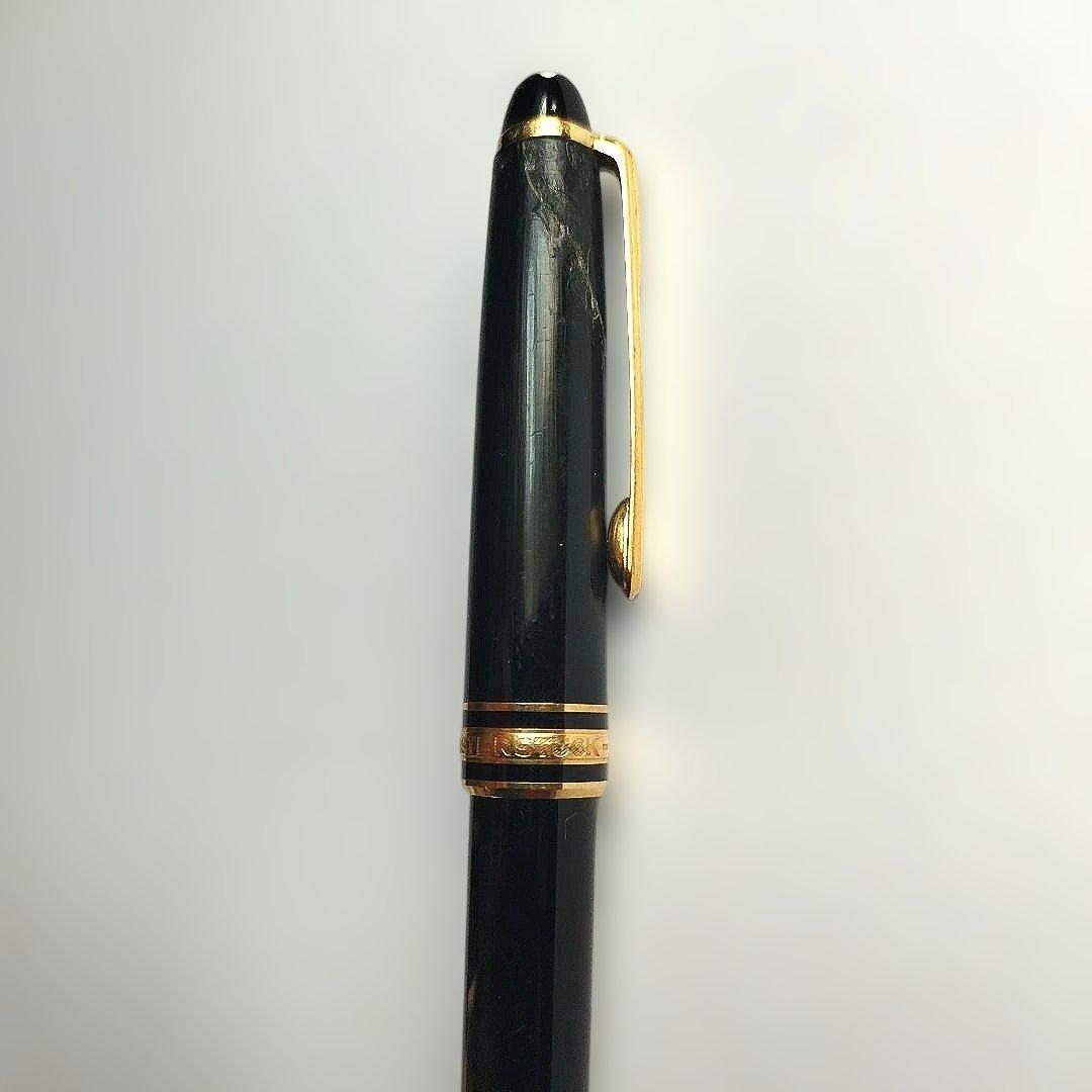MONTBLANC　MEISTERSTUCK　ボールペン　黒