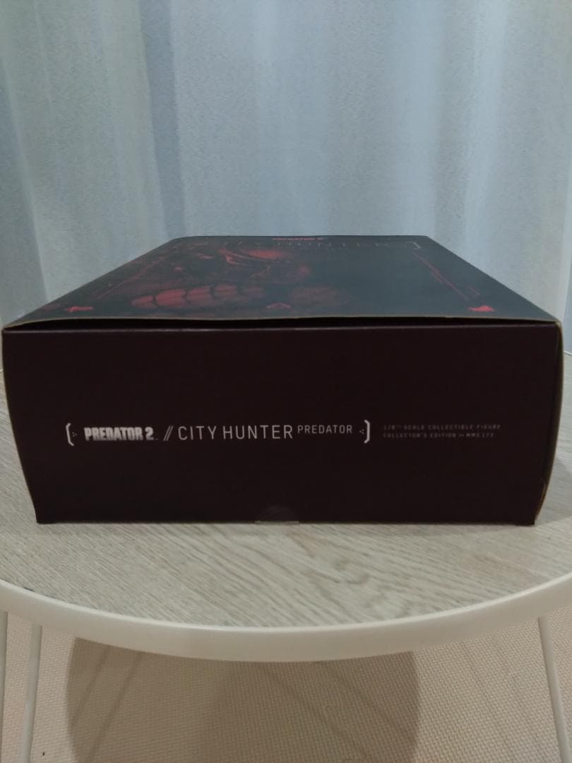 ホットトイズCITY HUNTER PREDATOR フィギュア