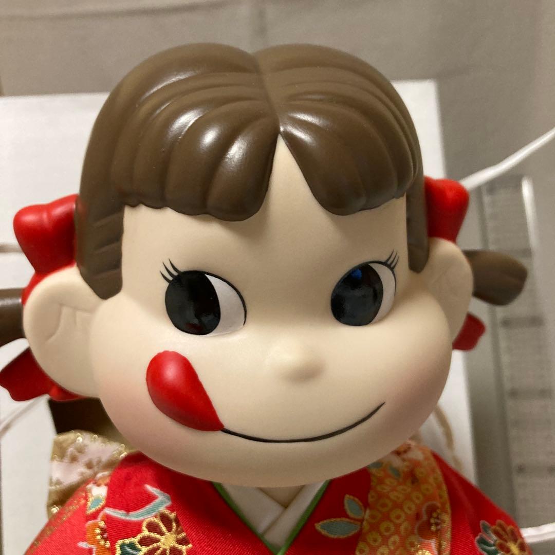 不二家 晴れ着ペコちゃん　茜