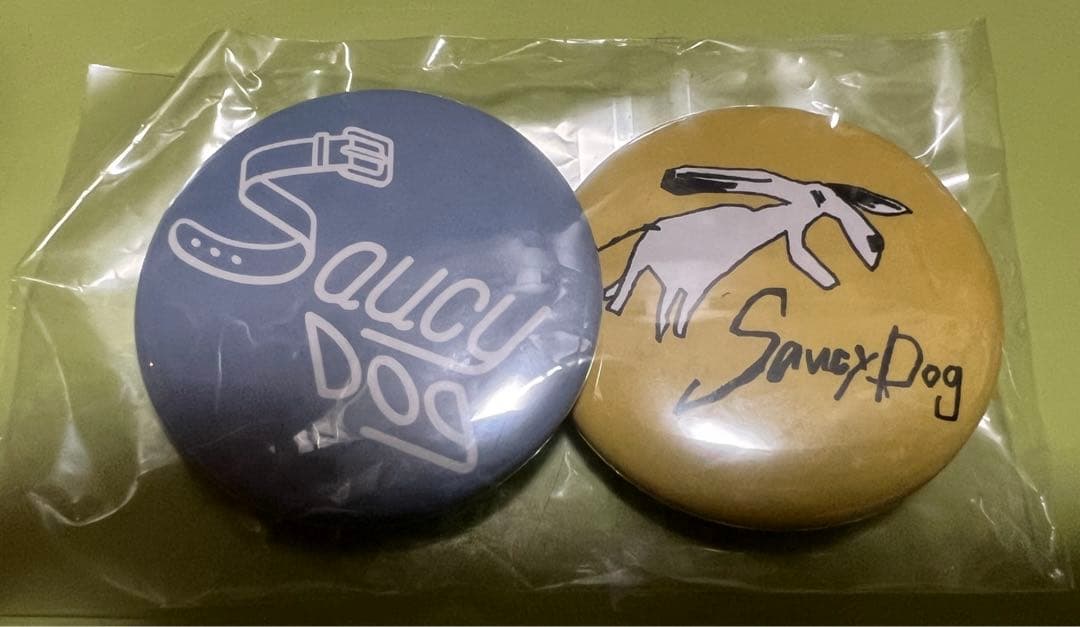 Saucy Dog ステッカー　ストラップ　缶バッジ　フライヤー