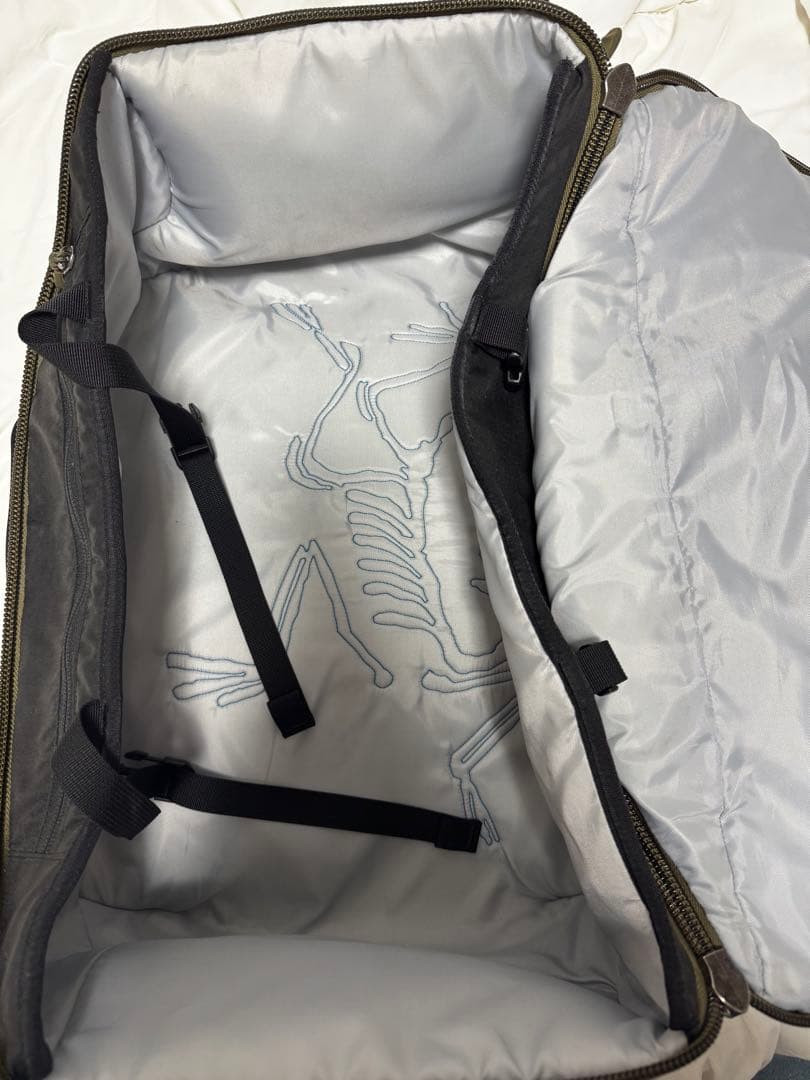 ARC'TERYX Covert Case 50 コバートケース　アークテリクス