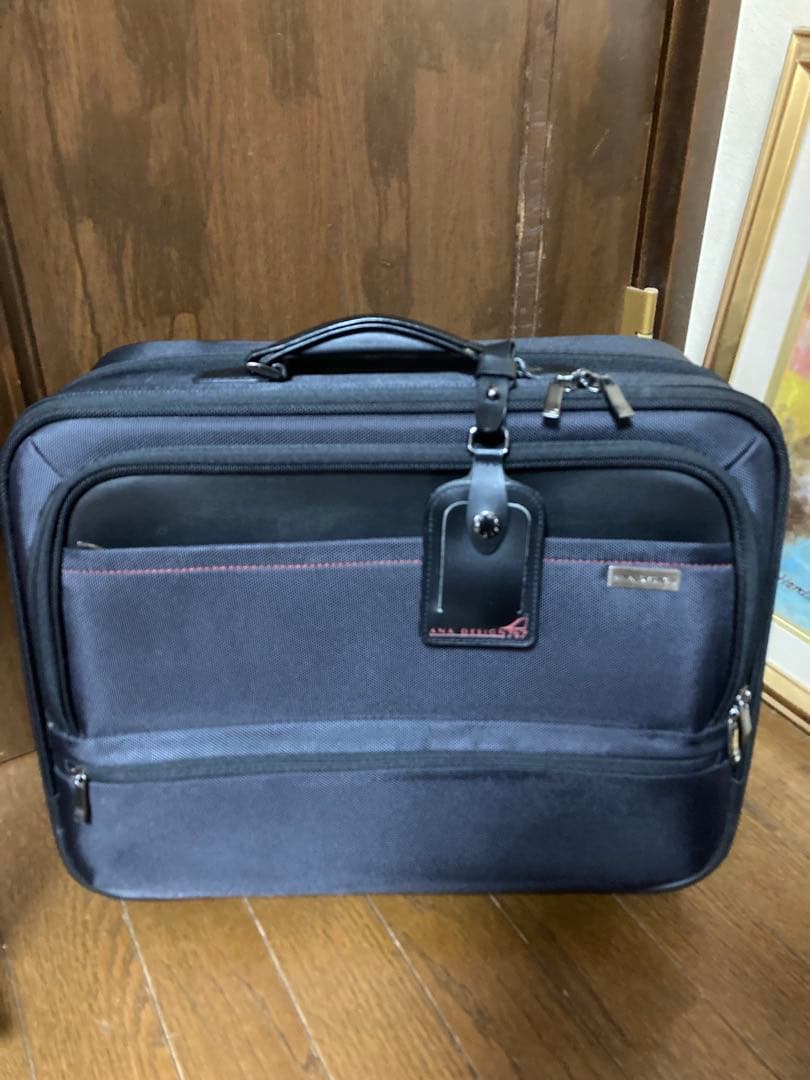 極美品 ANADesign ビジネスキャリーバッグ 機内持込可能 ビジネスバッグ