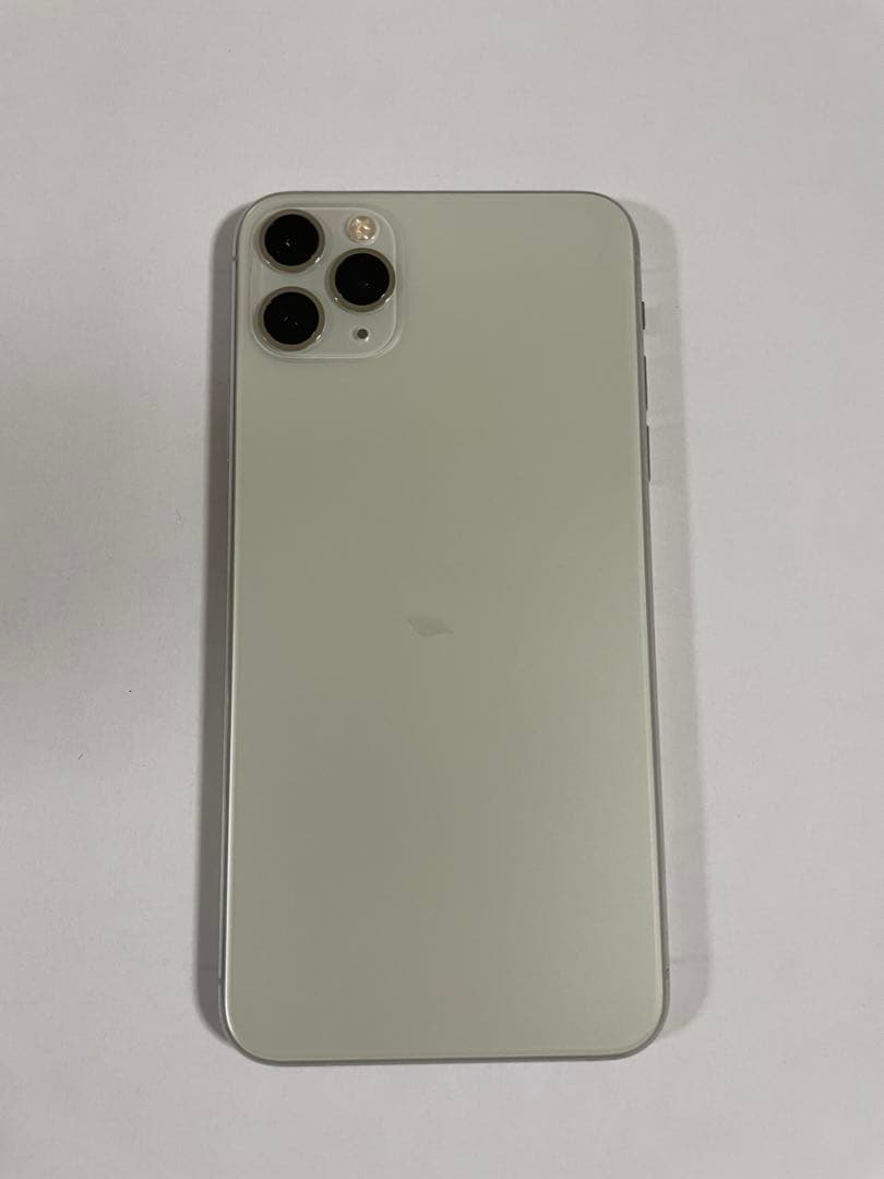 Apple iPhone 11 Pro Max 256GB シルバー