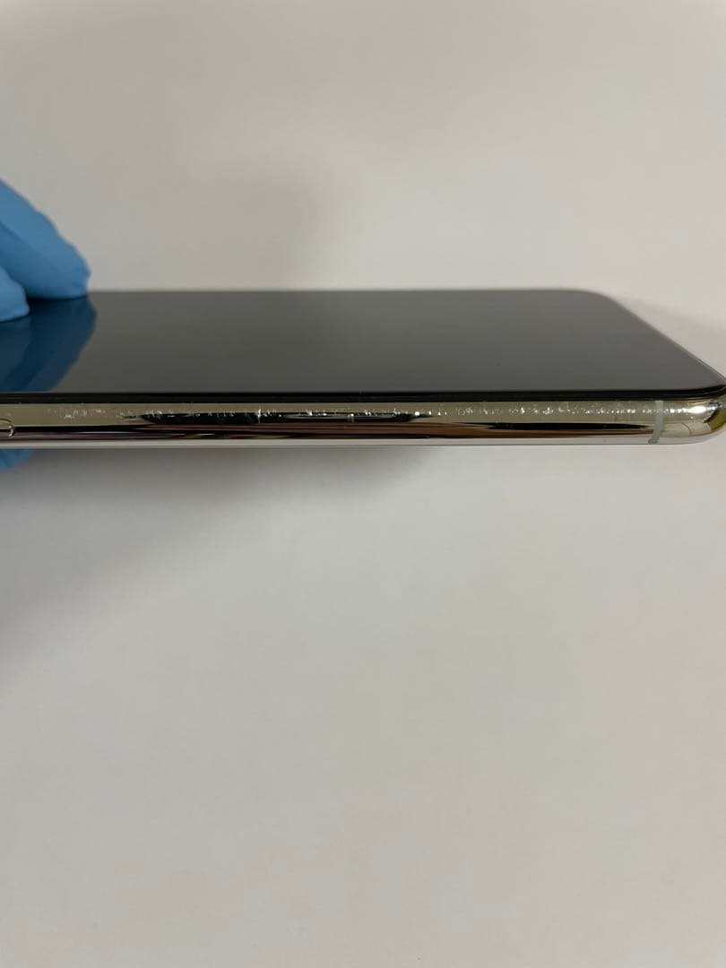 Apple iPhone 11 Pro Max 256GB シルバー