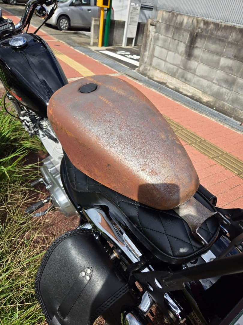 04～06 スポーツスター用レプリカタンク　ネオファクトリー　キングガスタンク