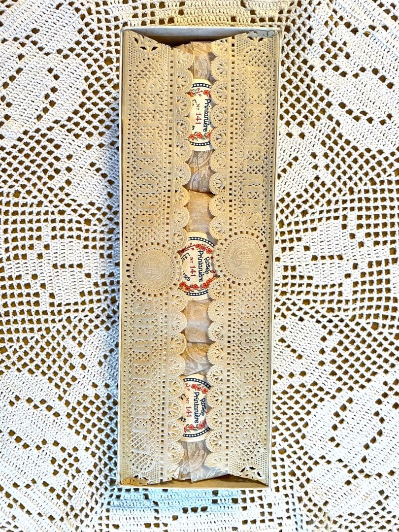 希少　フランスアンティーク　天使のサボンボックス　ソープボックス　石鹸3個未開封