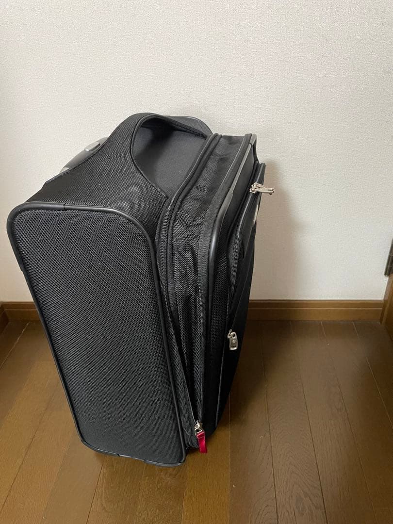 Samsonite ブラック キャリーケース　サムソナイト