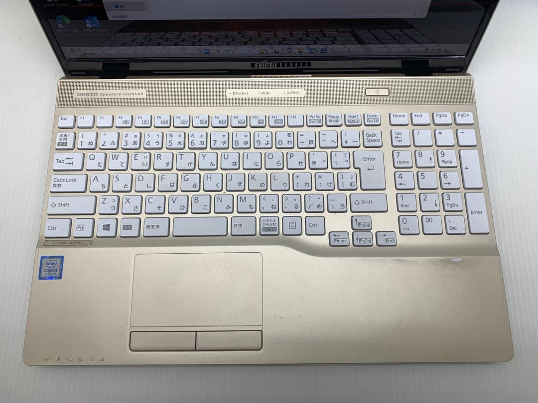 富士通ノートパソコン Windows 11 office 付き