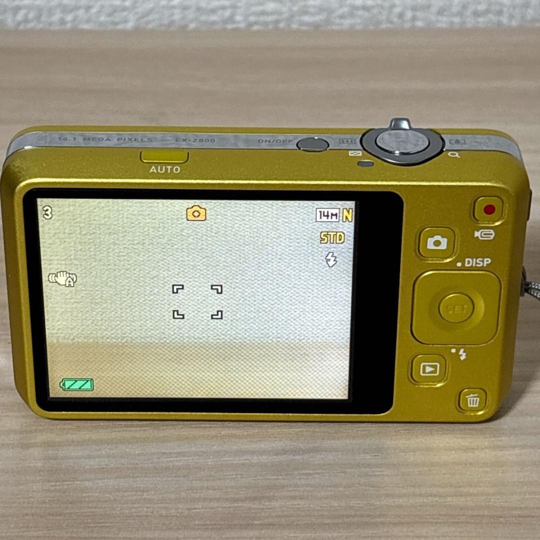 【極美品】CASIO EXILIM 1410万画素 イエロー EX-Z800