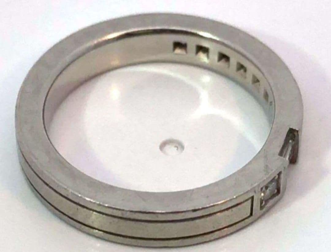 ハリー・ウィンストン トラフィック アクセント ダイヤバンドリング