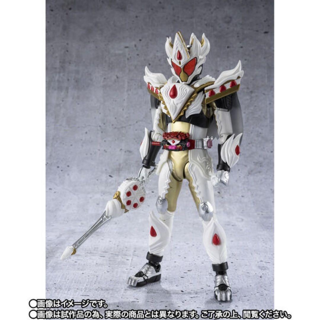 新品未開封品　S.H.Figuarts 仮面ライダーガヴ ケーキングフォーム