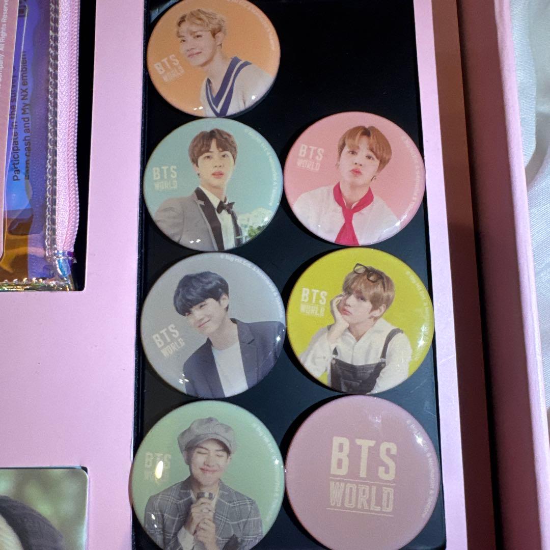 BTS WORLD 限定モデル