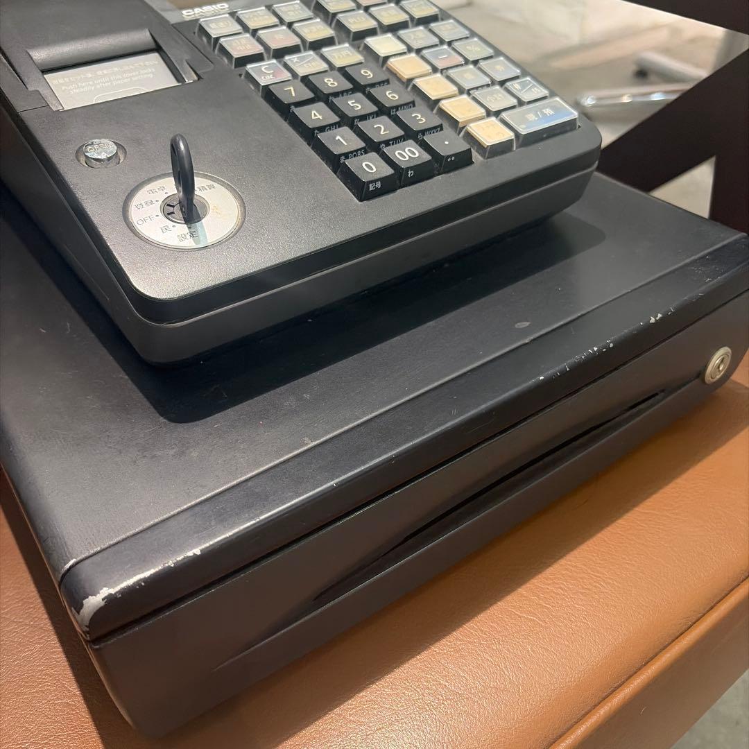 CASIO IF-300 レジスター　新品のロールペーパー四巻付き