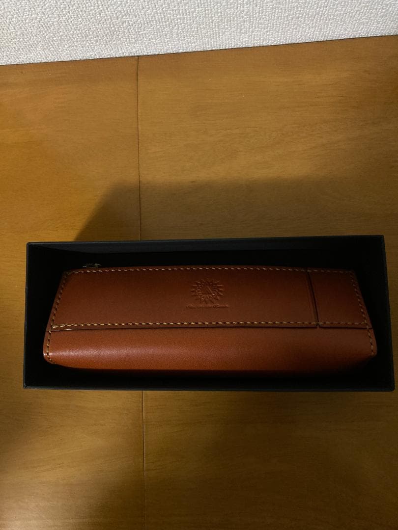 THE CASTLE ROCK ／ 革製ペンケース