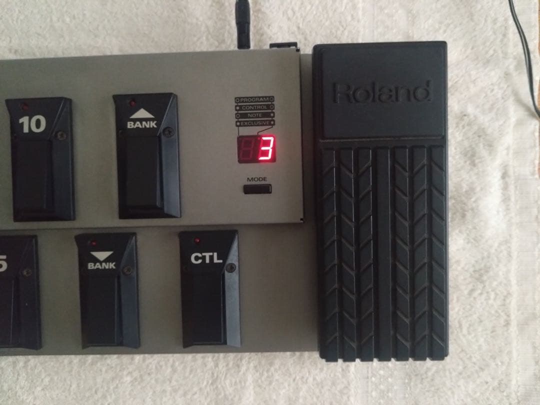 動作確認済 Roland FC-200 MIDI フットコントローラーおまけ付き